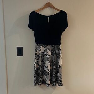 Gilli Classic Black Dress